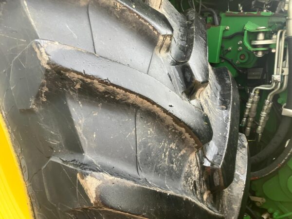 John Deere 8600i - Image 9