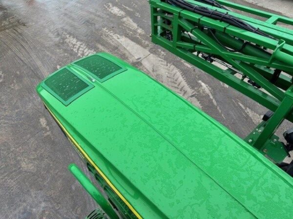 John Deere R4040i - Image 36