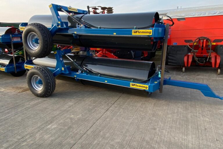 Fleming 123612ET 12ft End Tow Roller
