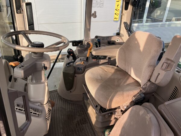 John Deere 6120M + 623M loader - Image 10