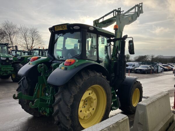 John Deere 6120M + 623M loader - Image 4
