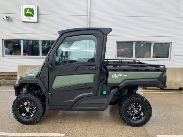 John Deere XUV875M Gator - Image 2