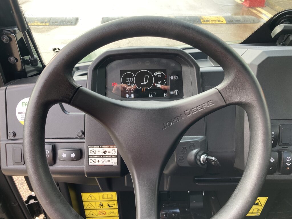 John Deere XUV875M Gator - Image 17