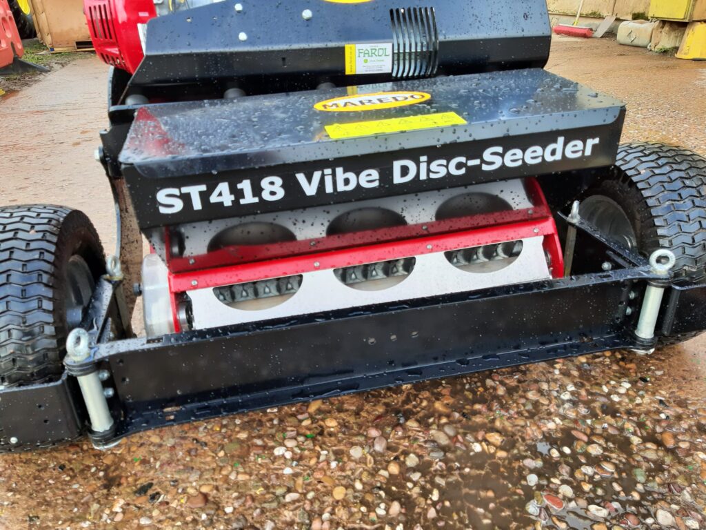 Maredo STrac 700 ST200 verticut  ST418 vibe disc-seeder - Image 6