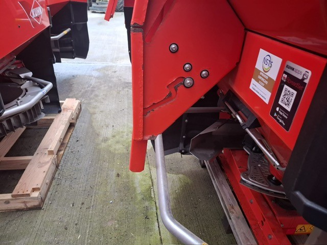 KUHN Axis 50.2 HEMCW