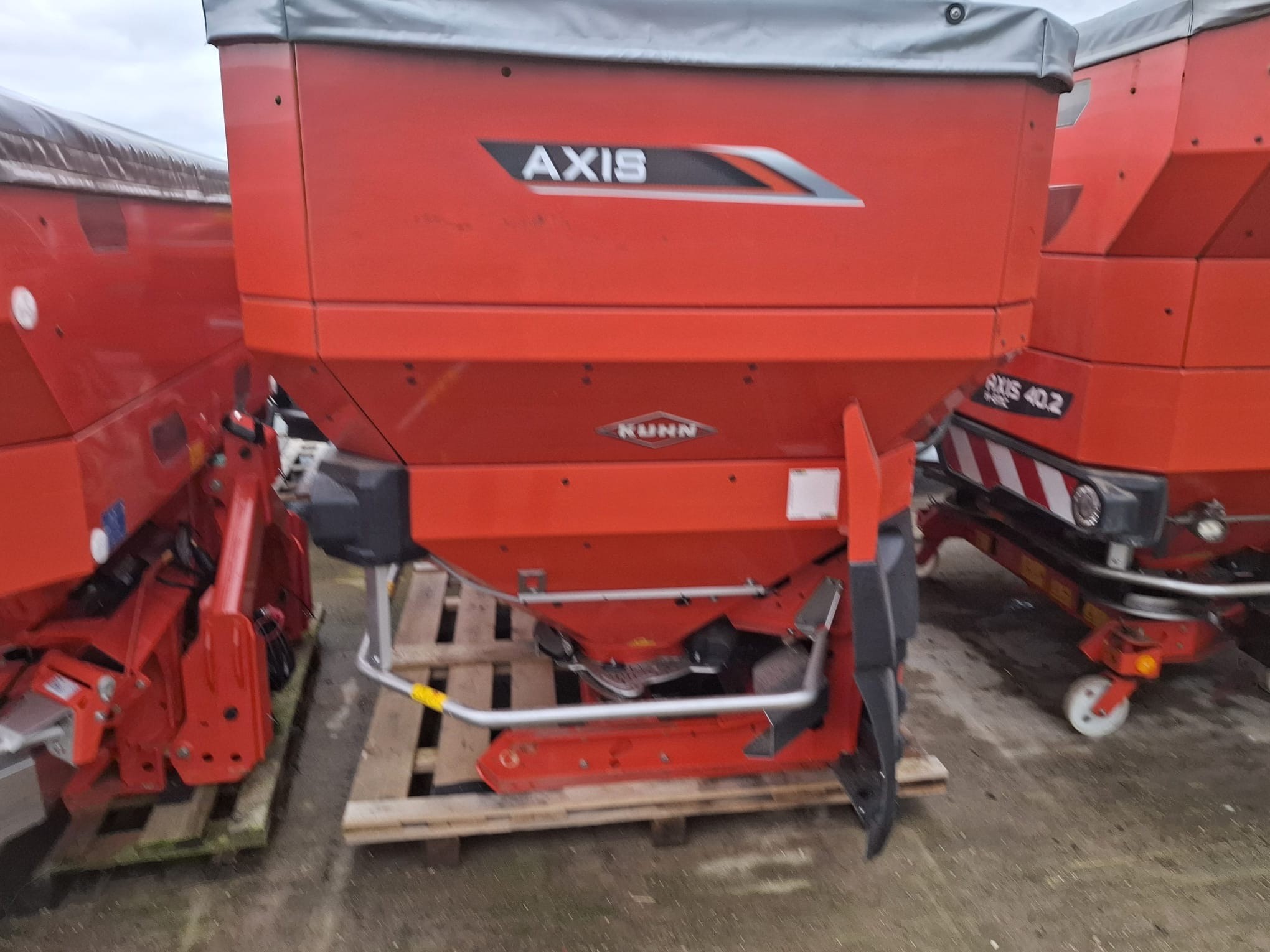 KUHN Axis 50.2 HEMCW