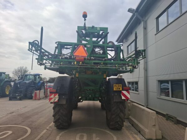 John Deere R4040i - Image 7
