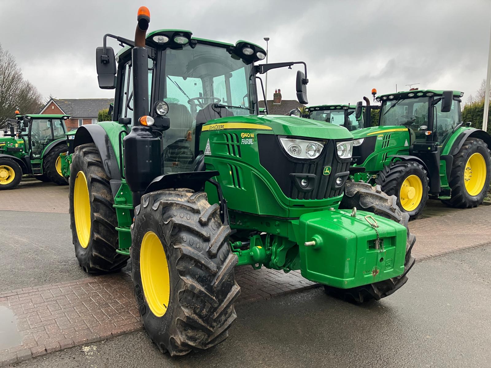 John Deere 6140M