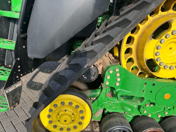John Deere 8RX 370 - Image 21