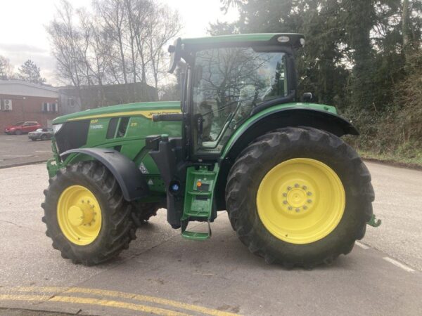 John Deere 6215R - Image 2