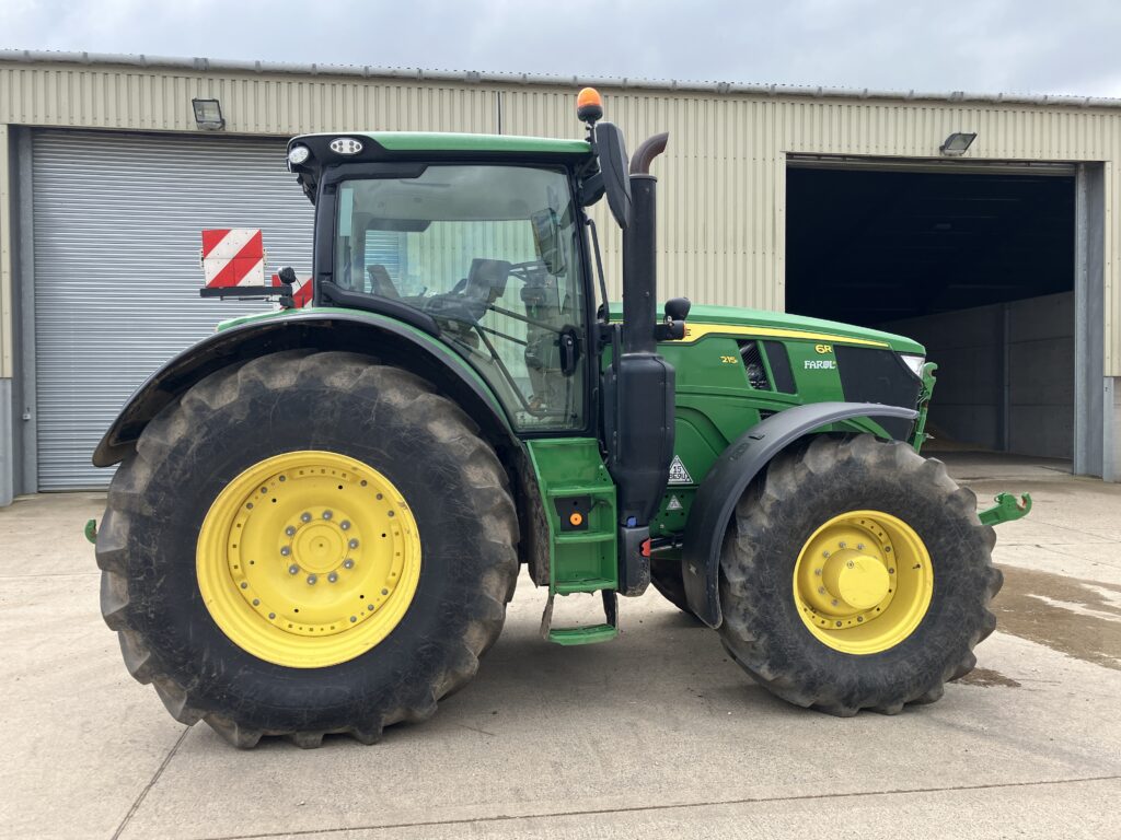 John Deere 6R 215 - Image 6