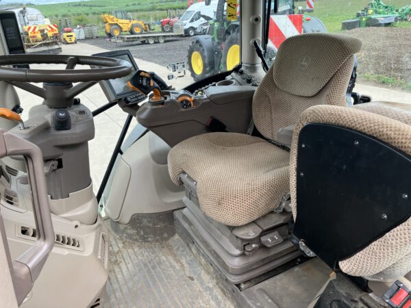 John Deere 6R 215 - Image 14
