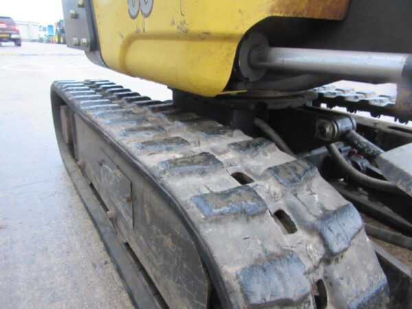 YANMAR SV08 - Image 14