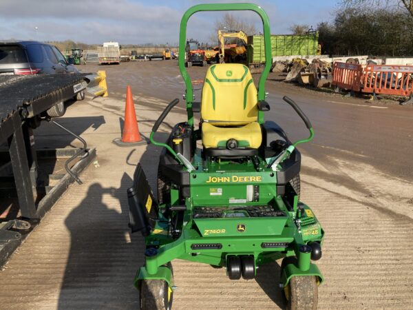 John Deere Z740R zero turn rotary mower - Image 8