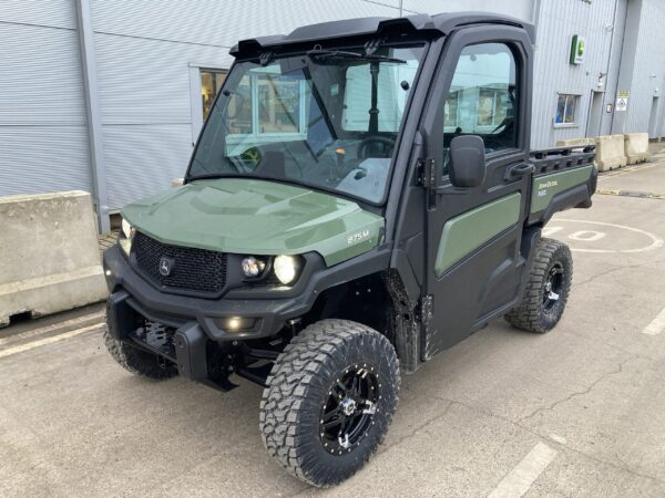 John Deere XUV875M Gator