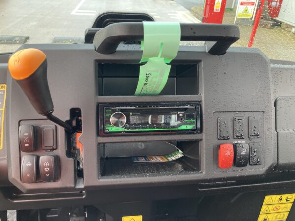 John Deere XUV865M Gator - Image 12