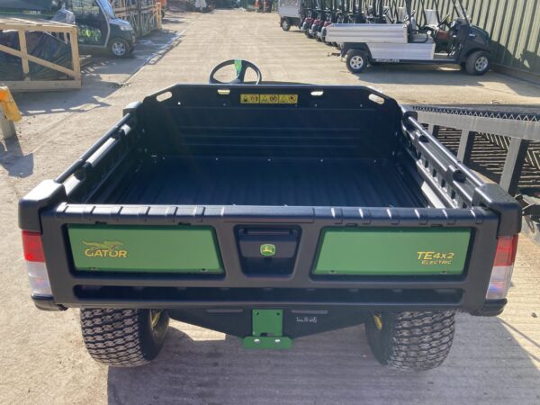 John Deere TE electric Gator - Image 5