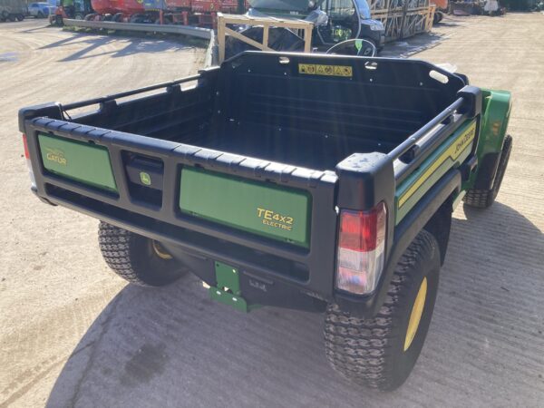 John Deere TE electric Gator - Image 6
