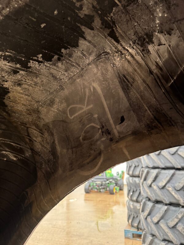 650/65X42 Trelleborg TM800 - Image 4