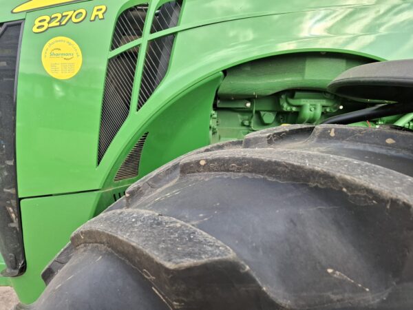 John Deere 8270R - Image 12