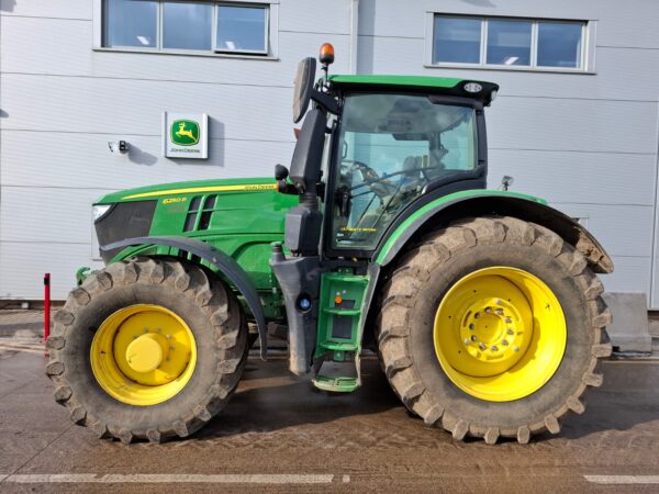 John Deere 6250R - Image 2