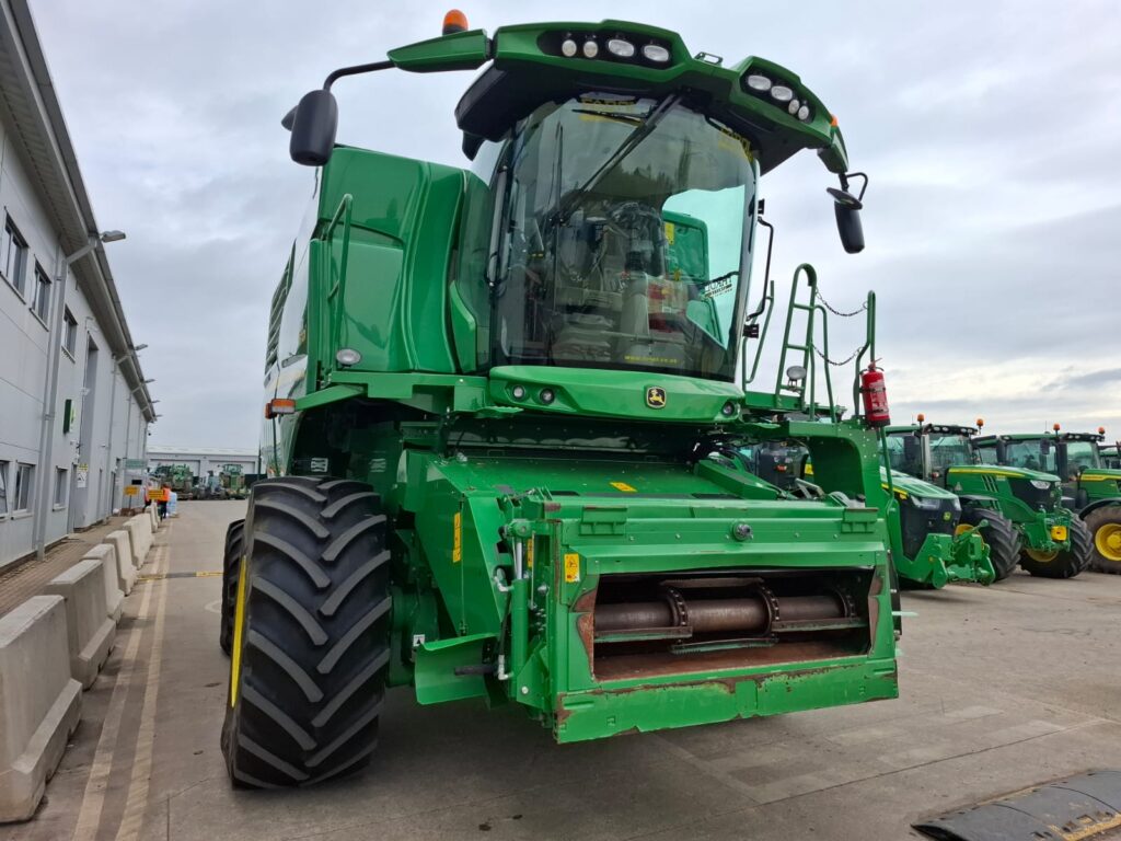 John Deere T670 - Image 12