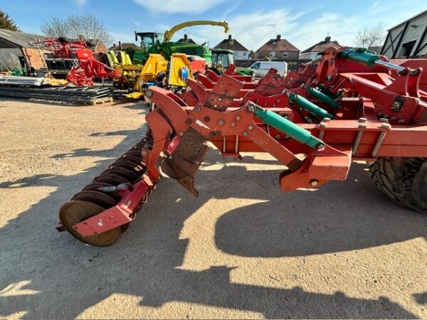 Kverneland CTS Stubble finisher - Image 14