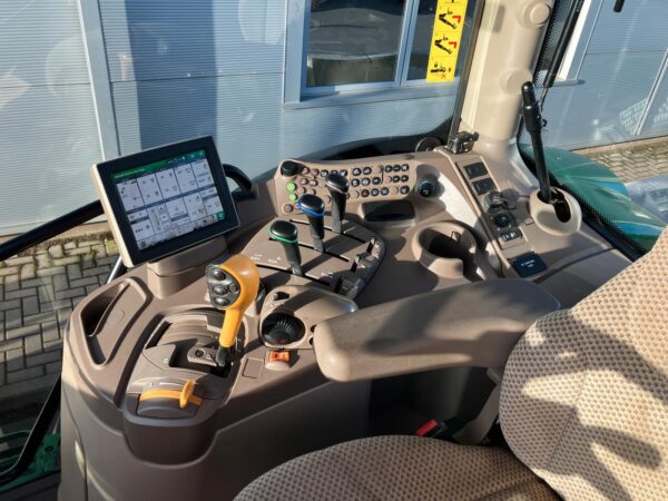 John Deere 6155R - Image 10