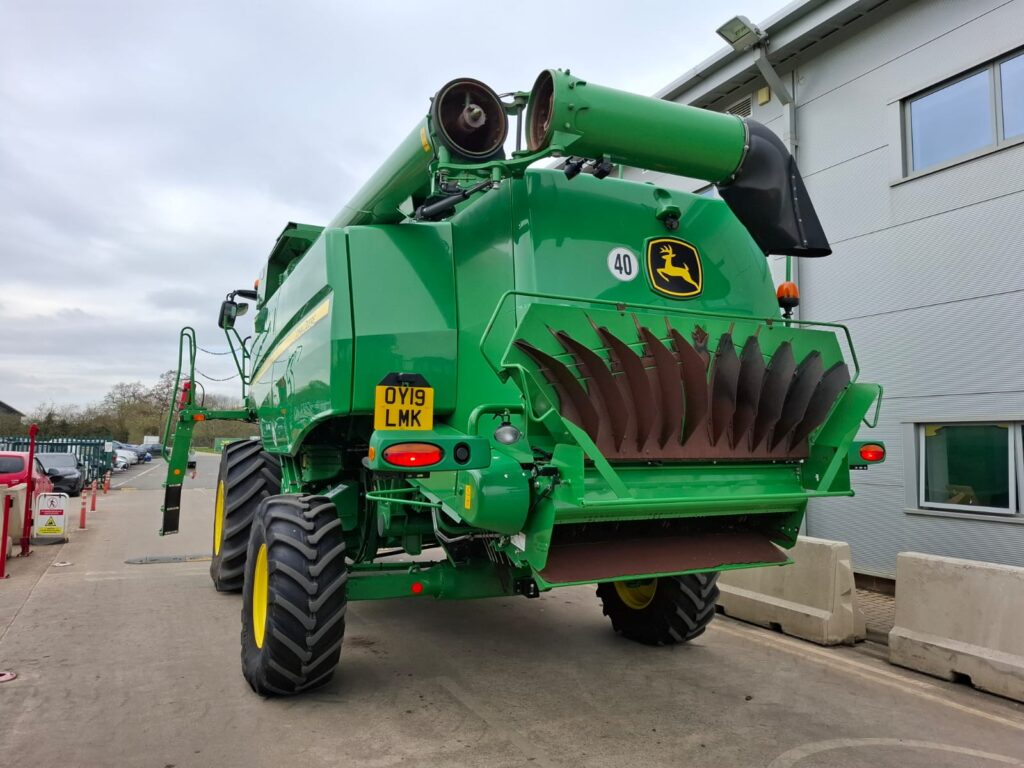 John Deere T670 - Image 3