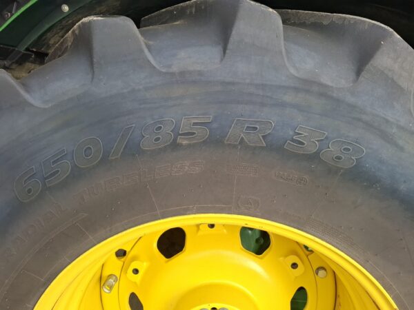 John Deere 8270R - Image 11