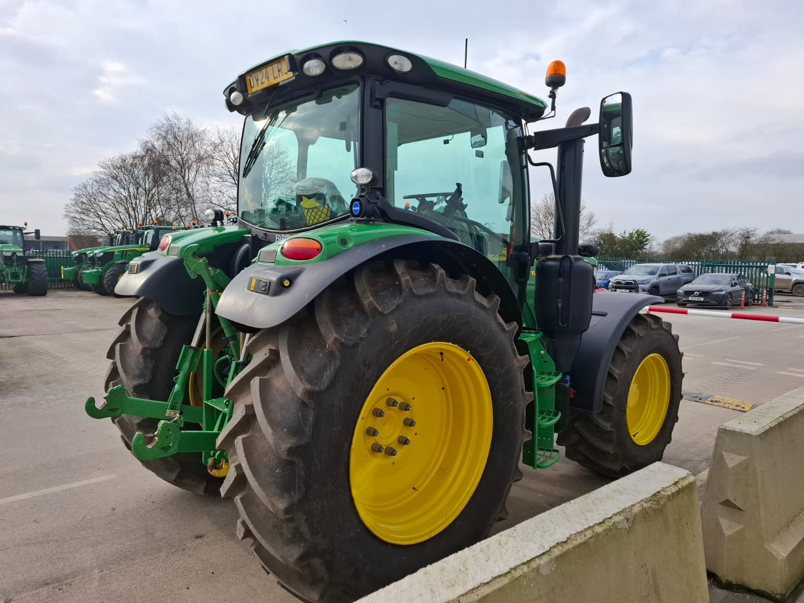 John Deere 6R 150