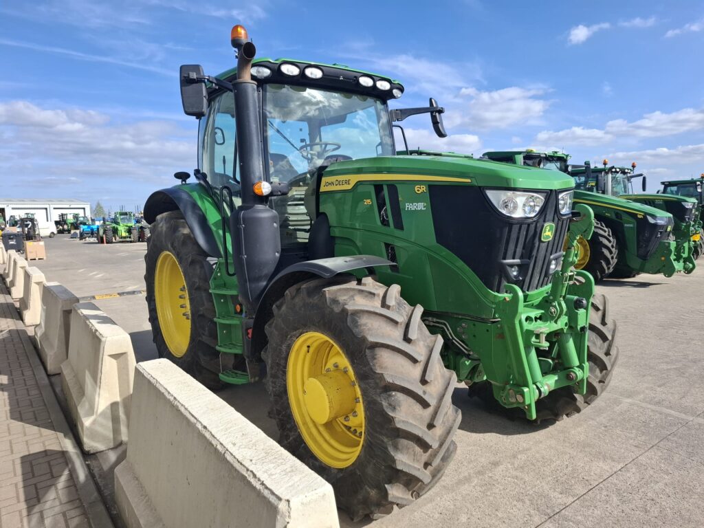 John Deere 6R 215 - Image 7