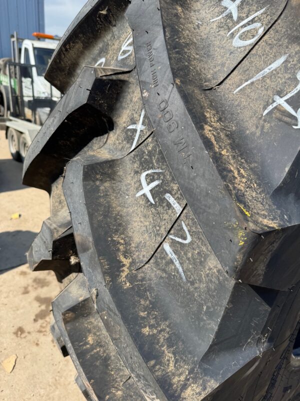 710/75X42 Trelleborg TM900 High Power - Image 4