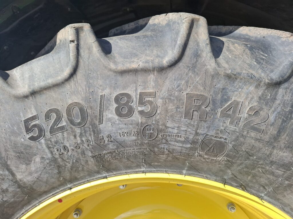 John Deere 6R 215 - Image 8