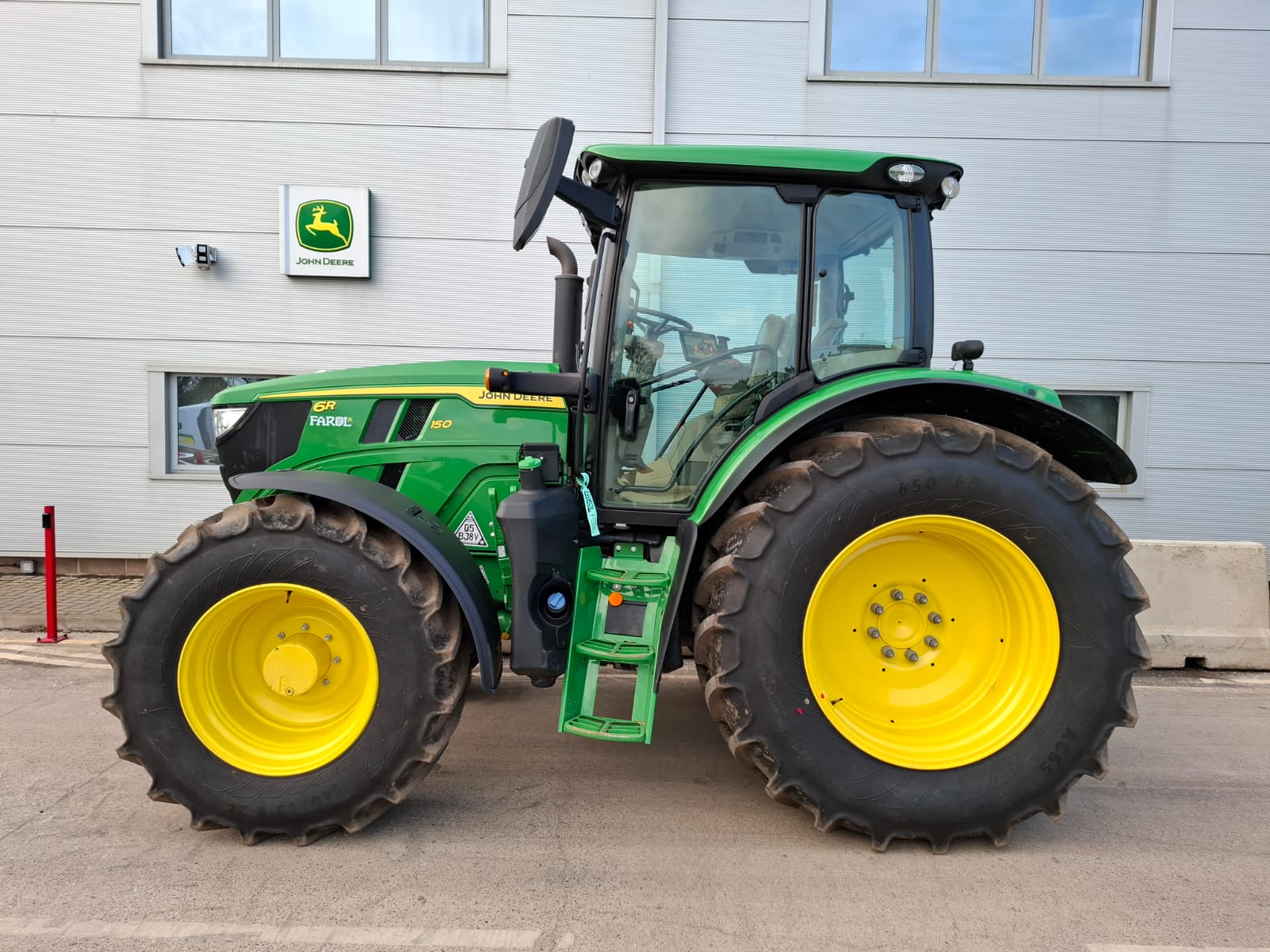 John Deere 6R 150