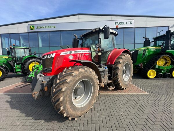 Massey Ferguson 7726S