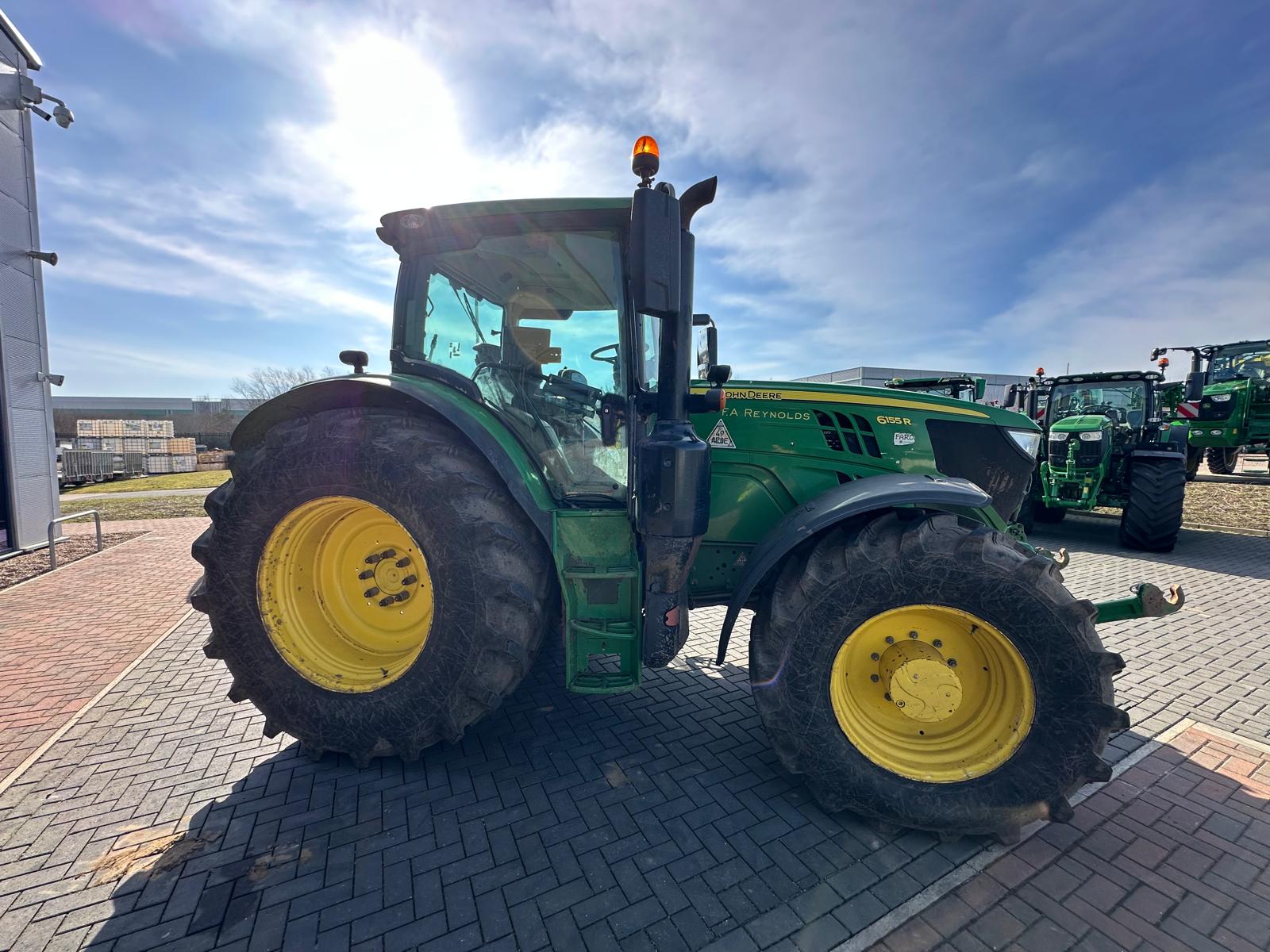 John Deere 6155R