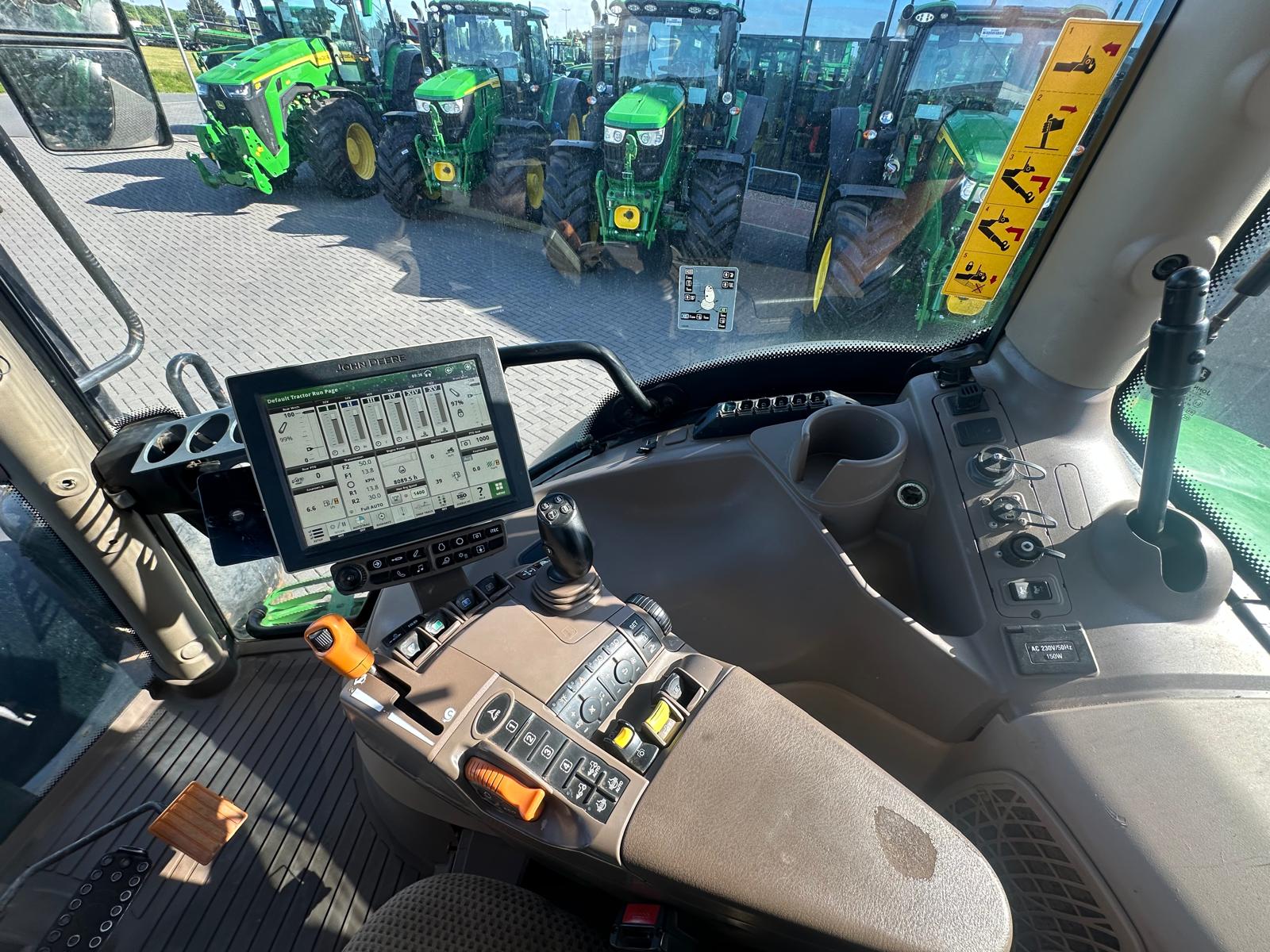 John Deere 6155R