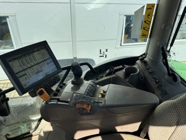 John Deere 6155R - Image 7