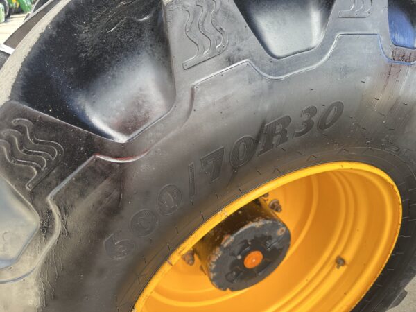 JCB Fastrac 4220 - Image 10