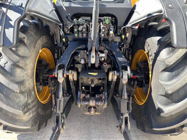 JCB Fastrac 4220 - Image 12