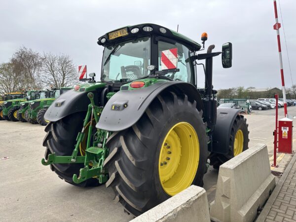 John Deere 6215R - Image 5