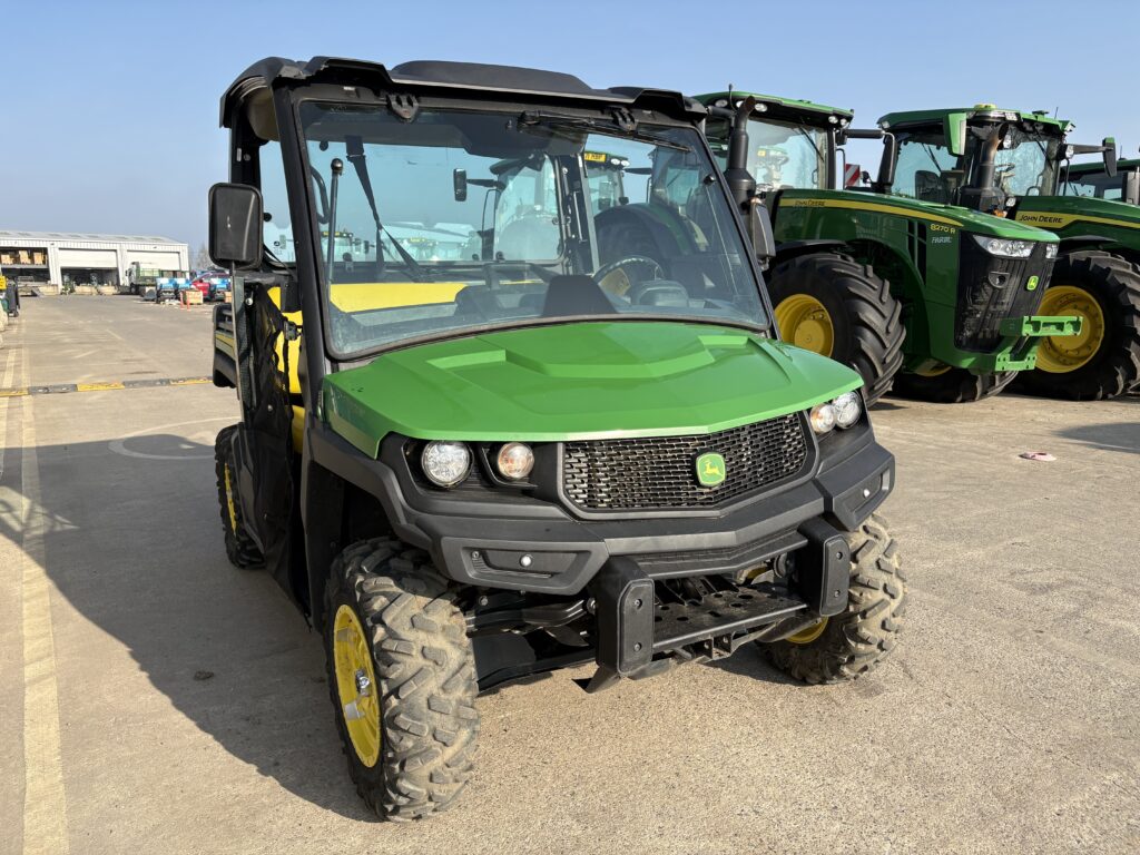John Deere XUV865M - Image 2