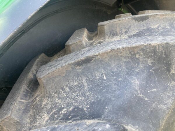 John Deere 6R 215 - Image 7