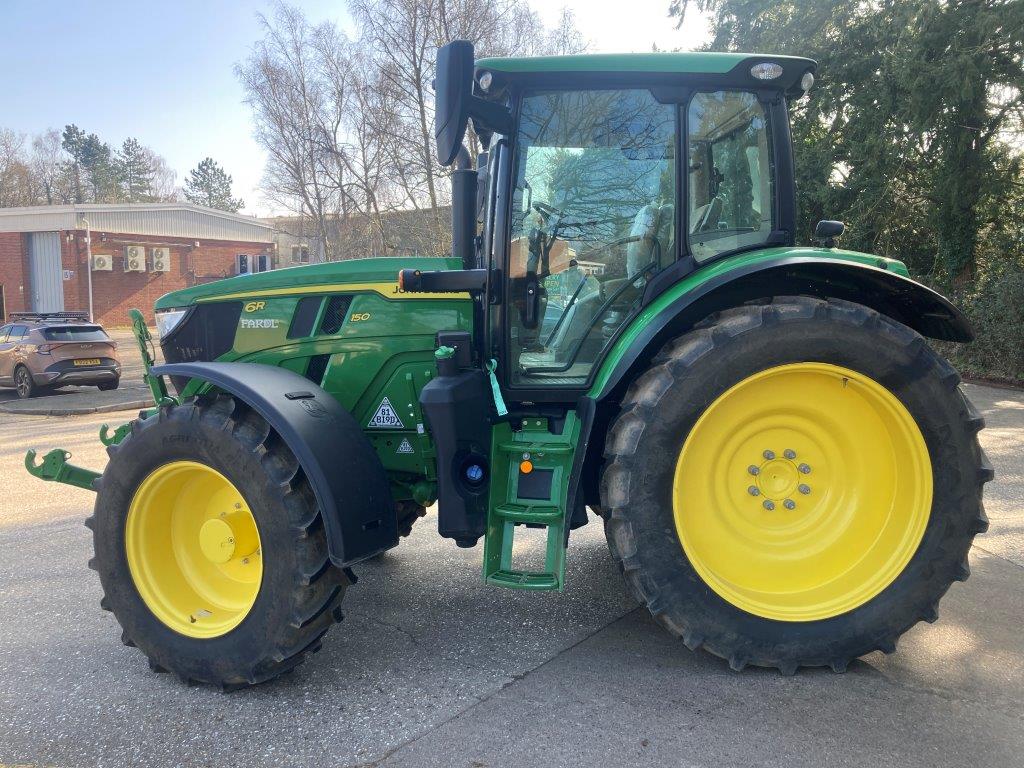 John Deere 6R 150