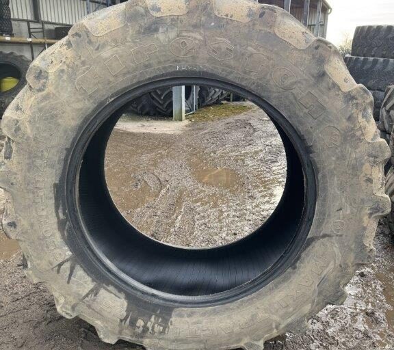 650/65X42 Firestone Maxitraction