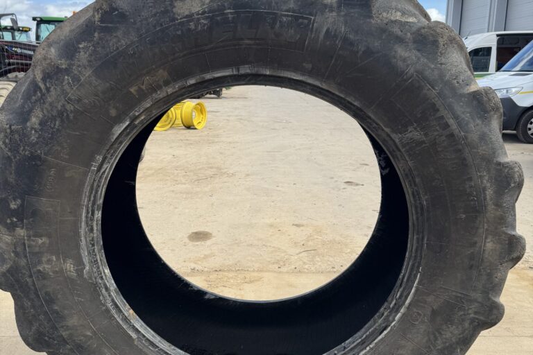 650/65X42 Michelin Multibib
