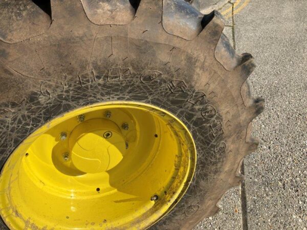 John Deere 6110M - Image 13