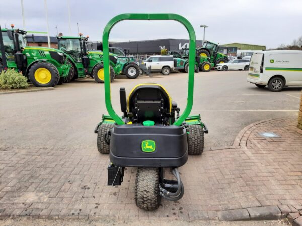 John Deere 2653B utility triple mower - Image 5