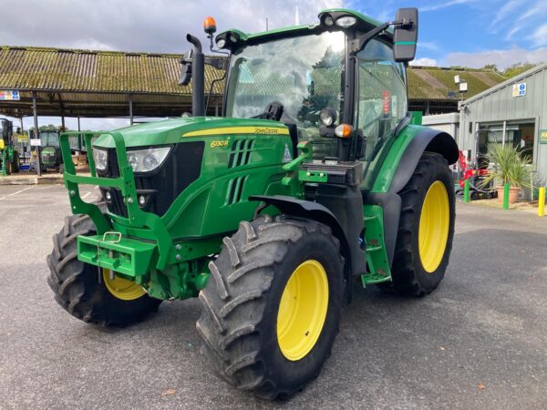 John Deere 6130R